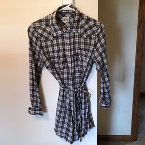 Tunic button down shirt
